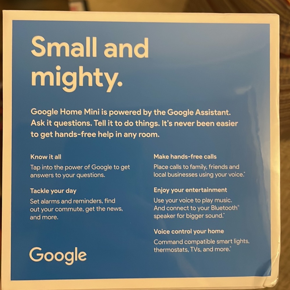 Google Home Mini - Picture 3 of 4